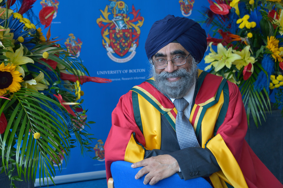 Consultant physician receives Honorary Doctorate from University