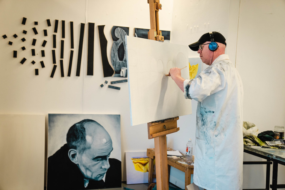 4 career paths you can pursue with a fine art degree