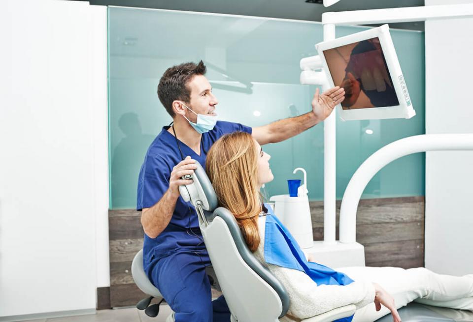  Dentistry and Dental Technology, what's the difference? 